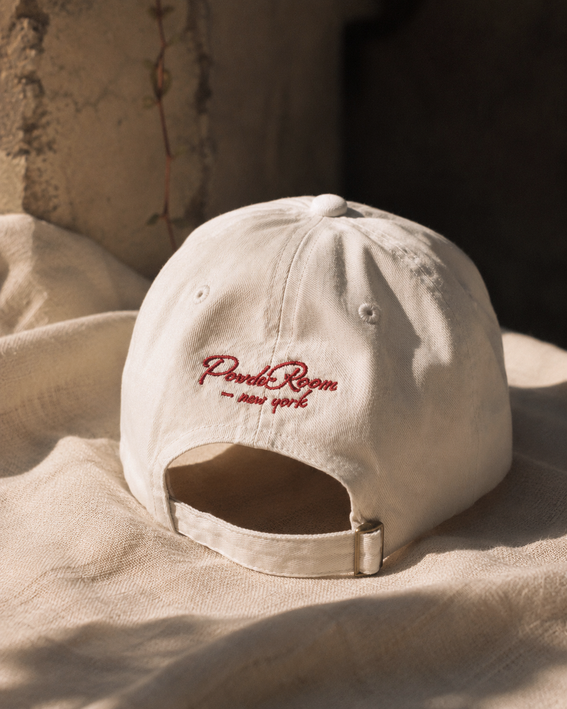 Powder Room Hat